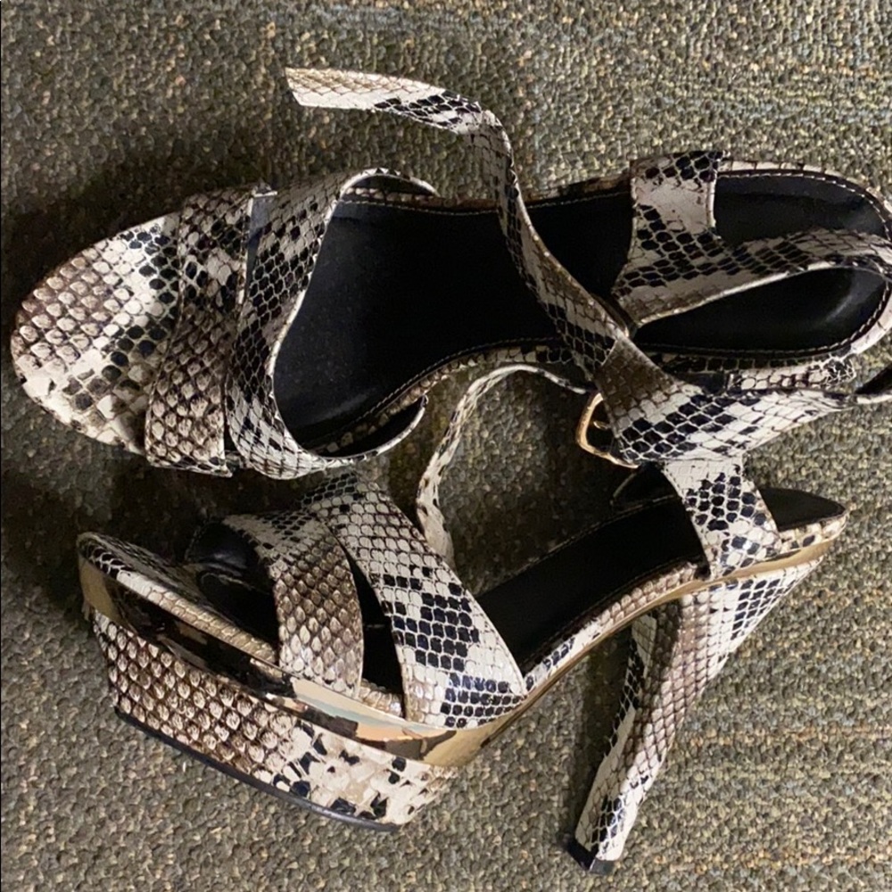 Platform Pumps